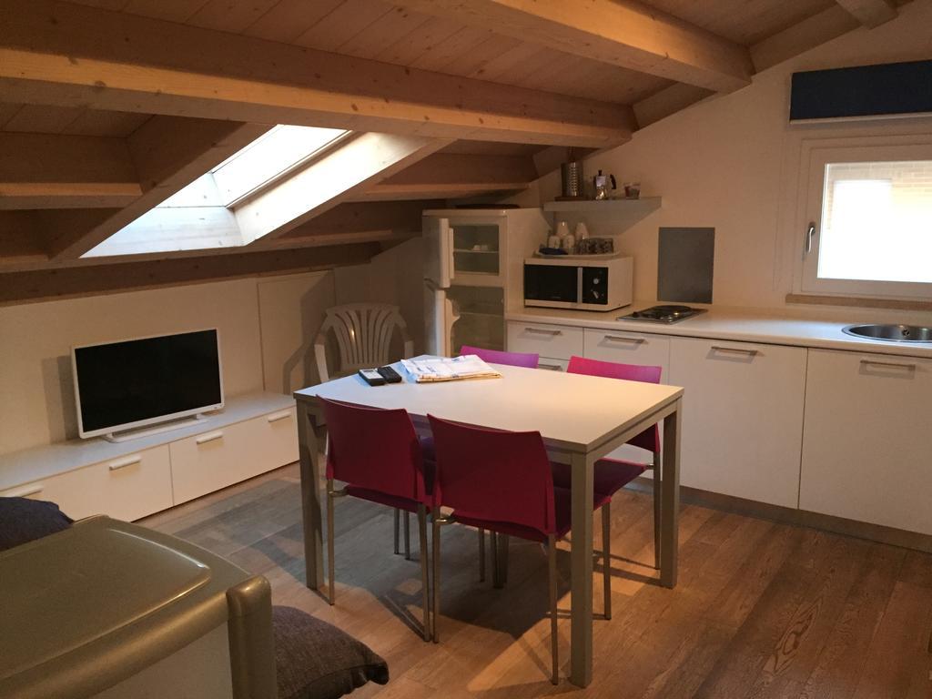 Residence La Nave Σενιγκάλια Εξωτερικό φωτογραφία