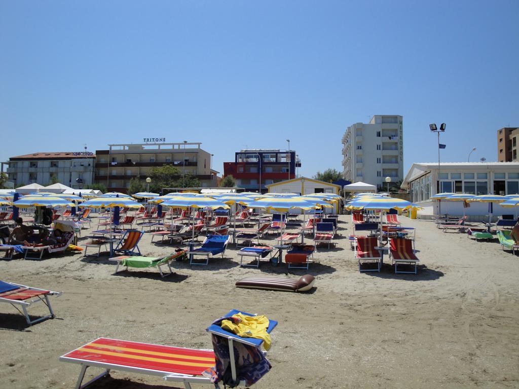 Residence La Nave Σενιγκάλια Εξωτερικό φωτογραφία