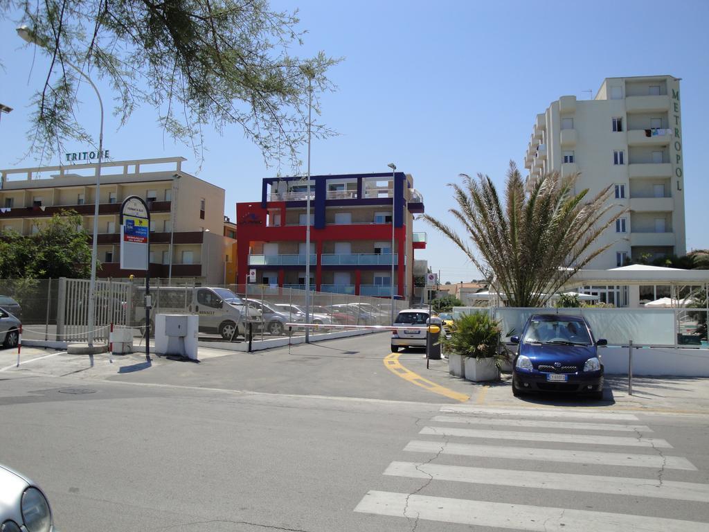 Residence La Nave Σενιγκάλια Εξωτερικό φωτογραφία