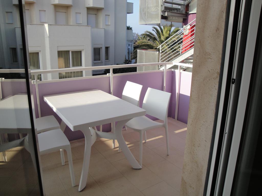 Residence La Nave Σενιγκάλια Εξωτερικό φωτογραφία